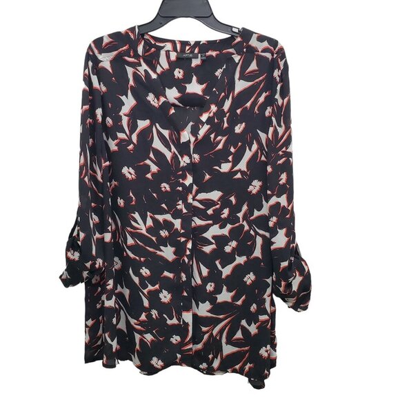 Apt. 9 Woman's Black‎ White Red Abstract Semi Sheer Roll Tab Shirt Plus Size 2X - Picture 1 of 6